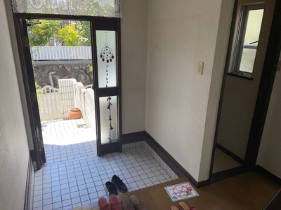 【玄関】 | 枚方市茄子作北町　戸建