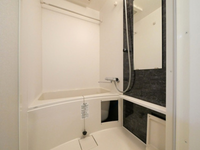 【浴室】 | エスリード難波AGREA | 日々の暮らしに欠かせないお風呂です