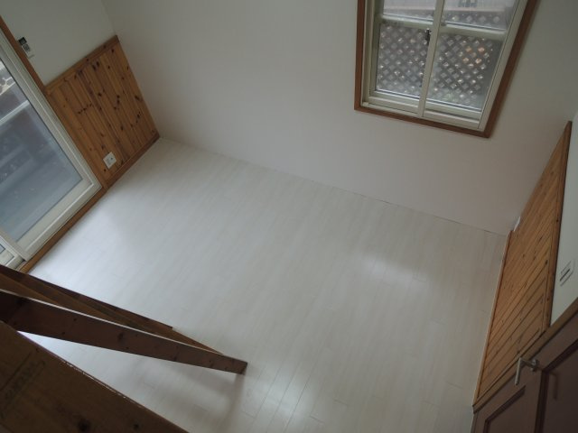 コートビレッジ桜ヶ丘PartⅡレジデンスの収納|写真は103号室【コートビレッジ桜ヶ丘PartIIレジデンス】