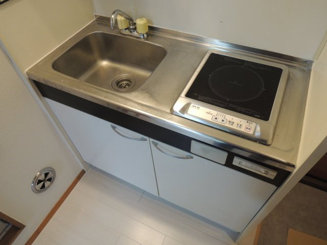 コートビレッジ桜ヶ丘PartⅡレジデンスのキッチン|IHクッキングヒーター【コートビレッジ桜ヶ丘PartIIレジデンス】