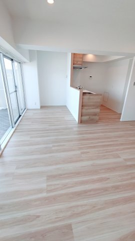 ハイム鴻池の居間・リビング