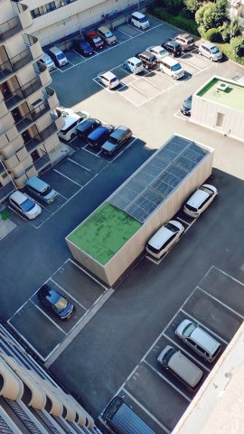 ハイム鴻池の駐車場