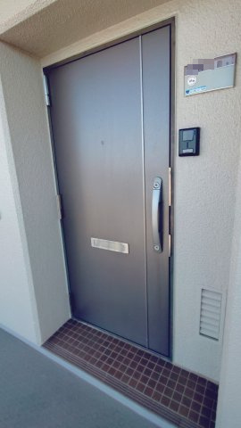 ハイム鴻池の玄関