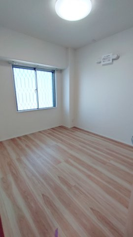 ハイム鴻池の寝室