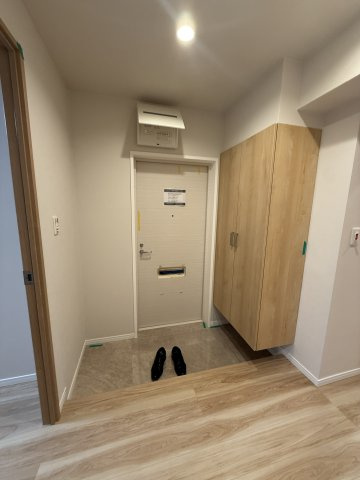 横浜若葉台団地4-22号棟の玄関|玄関