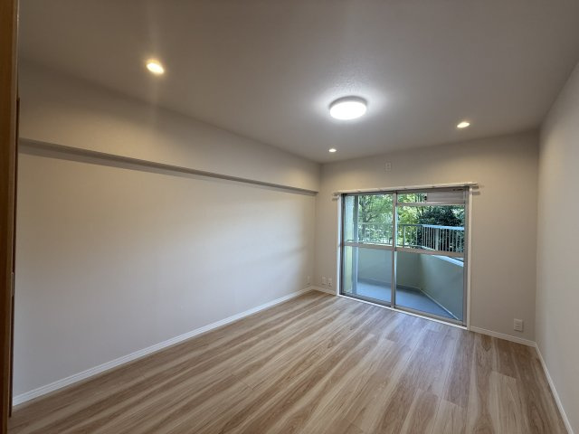 横浜若葉台団地4-22号棟の洋室|洋室