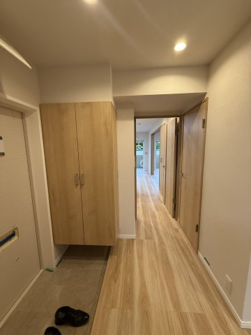 横浜若葉台団地4-22号棟の玄関|玄関