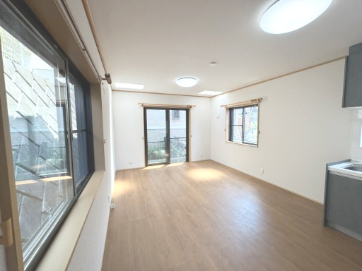 【居間・リビング】