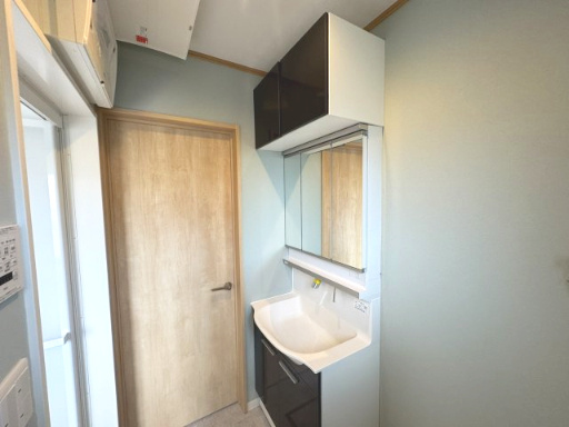 【独立洗面台】