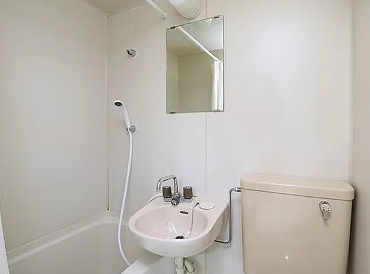 ★当社HP限定物件★　【愛知県】名古屋市昭和区　一棟投資マンション　「利回り8.69％」の浴室