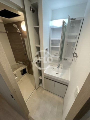 クレストコート靭公園THE CLASSの洗面所|クレストコート靭公園THE CLASS　洗面所