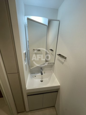 クレストコート靭公園THE CLASSの独立洗面台|クレストコート靭公園THE CLASS　独立洗面台