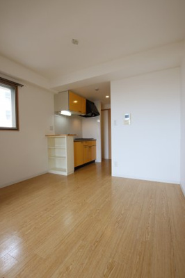 【居間・リビング】 | リアライズ深井駅前