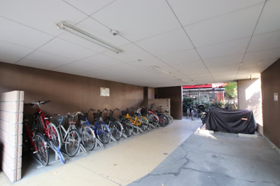 【エントランス】 | リアライズ深井駅前