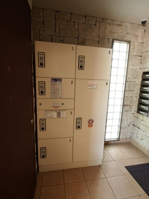 【その他共用部分】 | リアライズ深井駅前 | 宅配ボックス