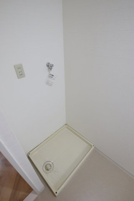 【設備】 | エルファミーレ富田林 | 室内洗濯機置場