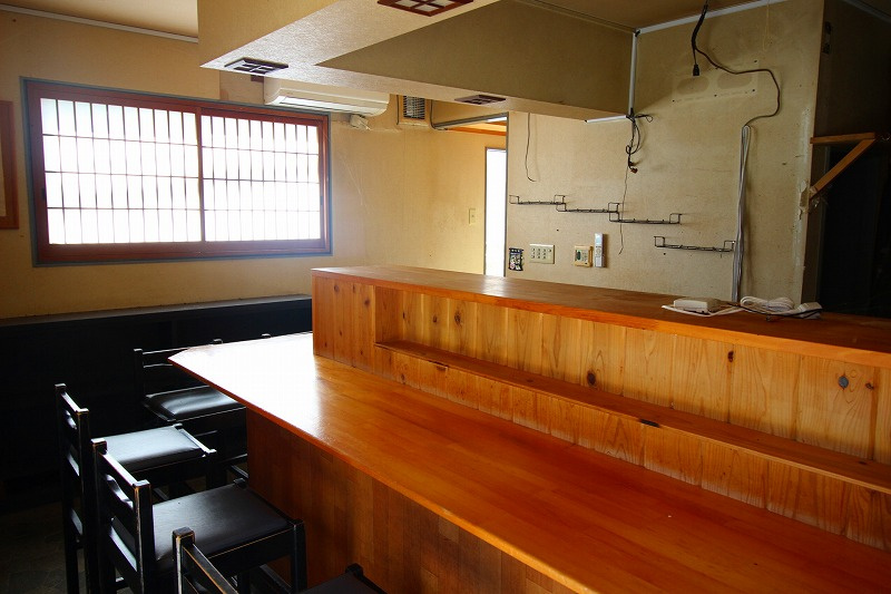 米子市朝日町事業用貸店舗のその他|雰囲気漂うカウンターですね♪
