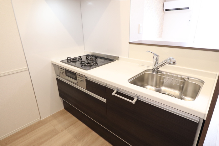 熊本市南区白藤２丁目のアパートのキッチン
