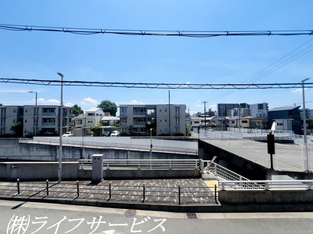 【展望】 | ベル・アーバニティ東淀川 | バルコニーからの眺望／目の前に背の高い建物はございません！