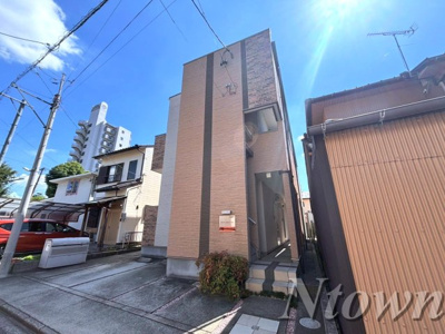 【外観】 | ヴィラ・トゥルヌソル | 外観は落ち着いています