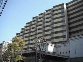 コスモ21ザ・ガーデンズフォートの外観