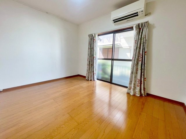 中古戸建　京町の洋室