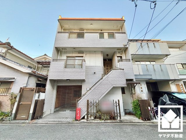 伏見区深草平田町の外観