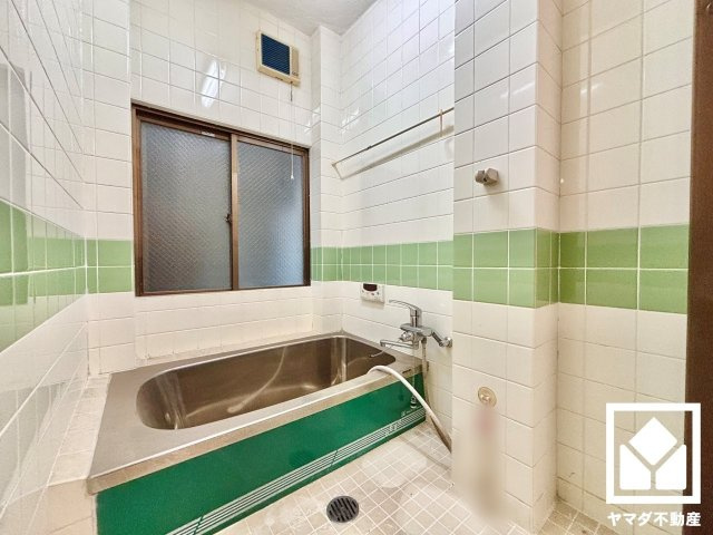 伏見区深草平田町の浴室