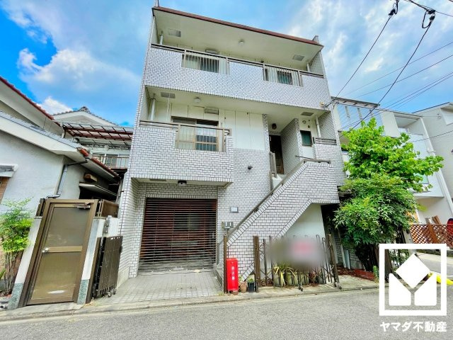 伏見区深草平田町の外観