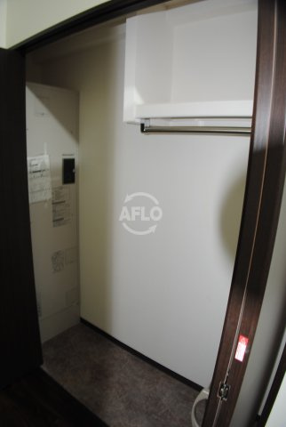 ラ・フォーレ松ヶ枝町Ⅲの収納|ラ・フォーレ松ヶ枝ⅠⅠⅠ　大型クローゼット