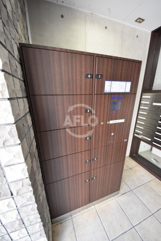 ラ・フォーレ松ヶ枝町Ⅲのロビー|ラ・フォーレ松ヶ枝ⅠⅠⅠ　宅配ボックス