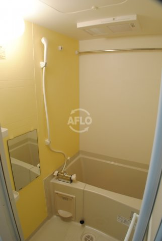 ラ・フォーレ松ヶ枝町Ⅲの浴室|ラ・フォーレ松ヶ枝ⅠⅠⅠ　バスルーム