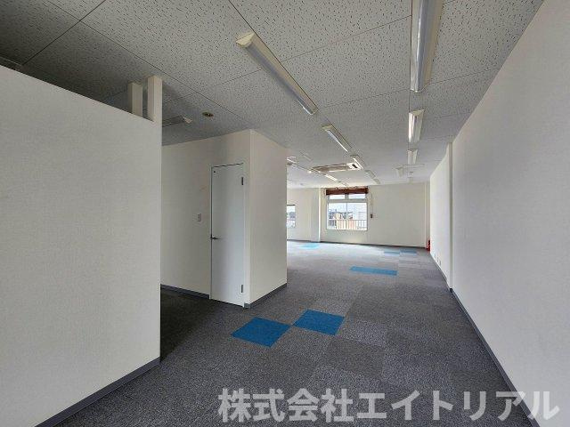 山口ビルの内装