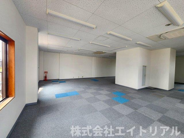 山口ビルの内装