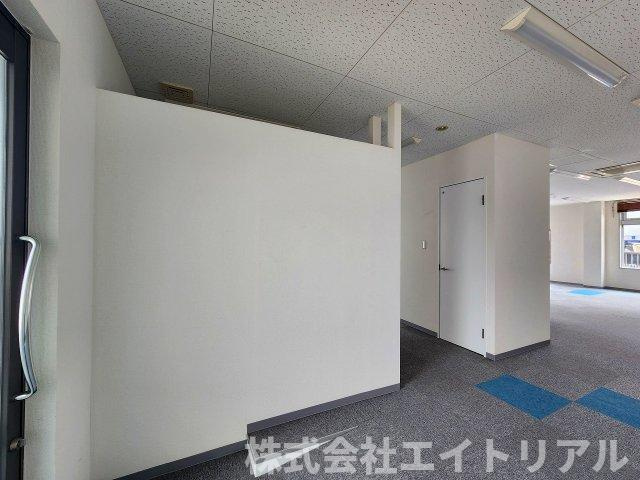 山口ビルの内装