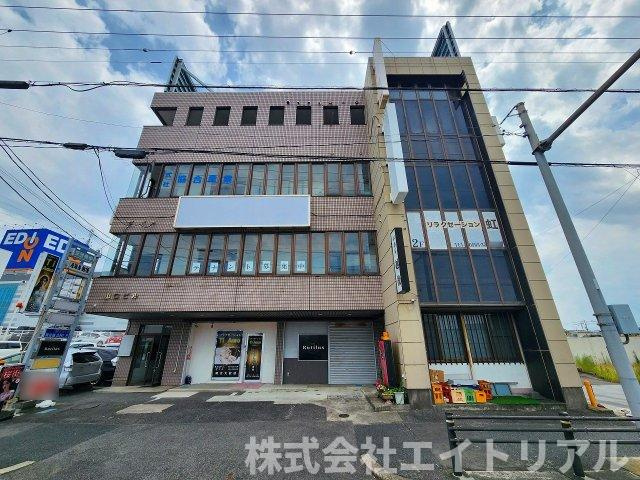 山口ビルの外観