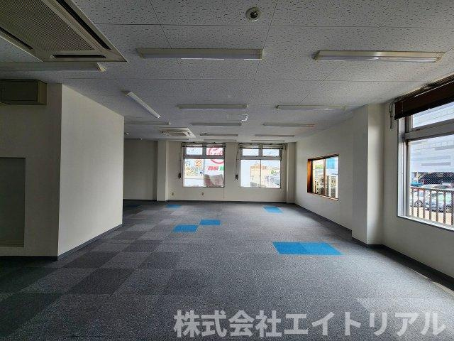 山口ビルの内装