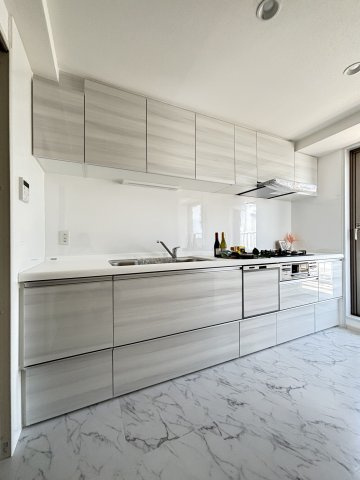 コスモシティ三宮東のキッチン