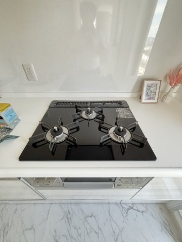 コスモシティ三宮東のキッチン