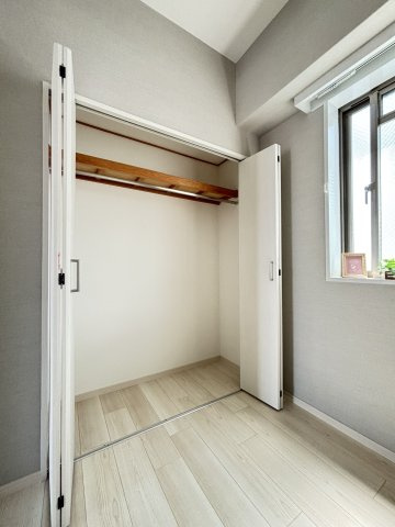 コスモシティ三宮東の収納