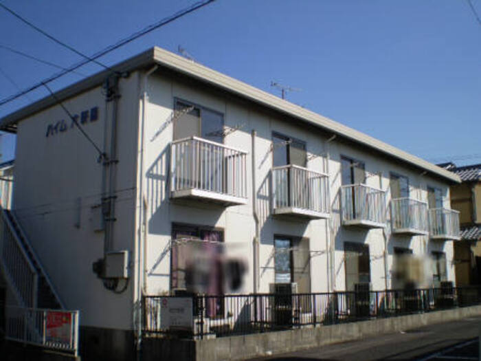 ハイム六軒屋の外観