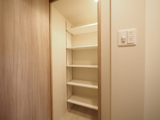 【収納】 | S-RESIDENCE天満橋ar | こまごまとしたものを収納できそうですね