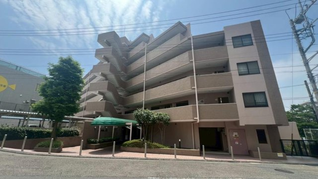 メゾン横浜能見台Ⅱ【仲介手数料無料】