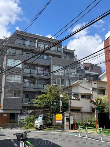 ハイツ赤坂の外観|南東側