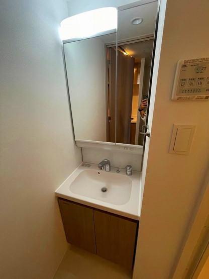 【洗面所】 | ワールドアイ神戸ハーバーランド2