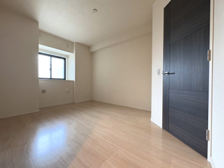 【洋室】 | グローベルザ・スクエア北戸田