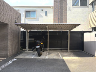 【駐車場】 | グローベルザ・スクエア北戸田