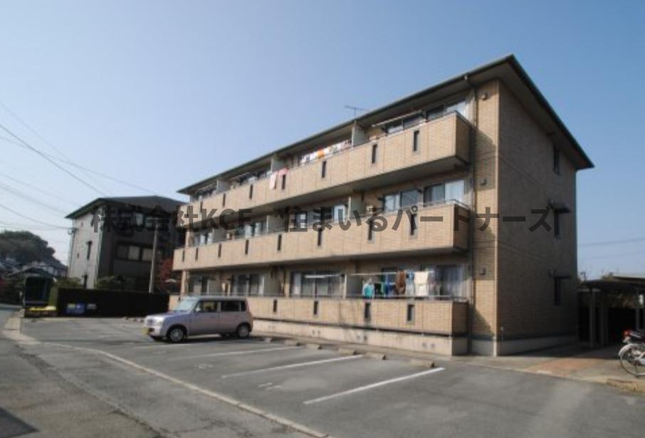 ハウスフリーデⅢ