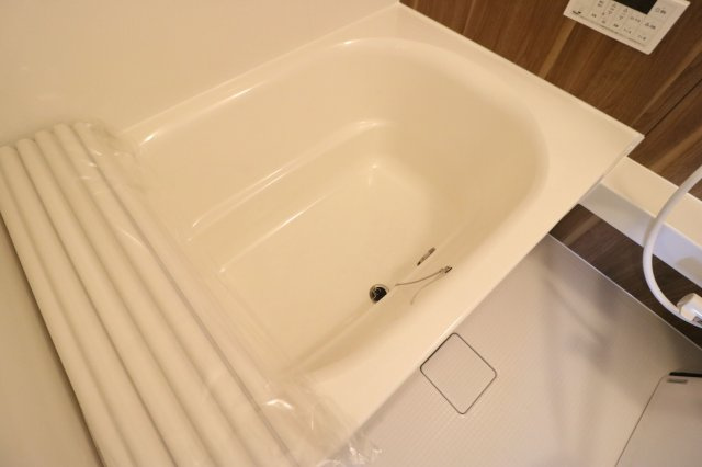 アシスト久留米西町の浴室|日々の疲れを癒すお風呂付です
