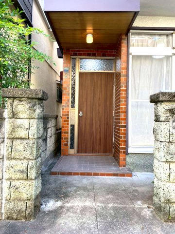 垂水区福田2丁目貸家のエントランス